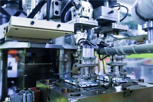 富士康禍從天降,全球第二大代工廠低調(diào)崛起,成為華為小米御用代工廠